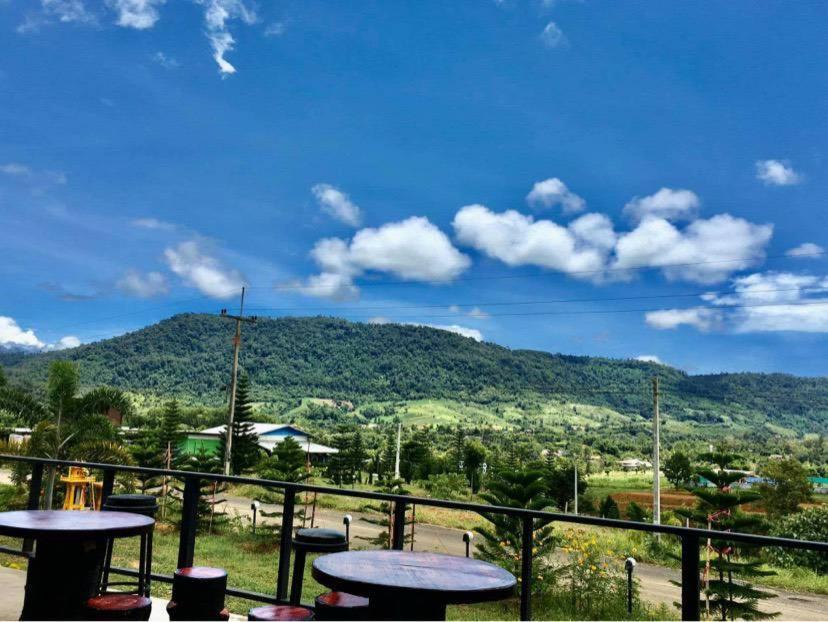 น็อคดาวน์ Hotel Khao Kho Buitenkant foto